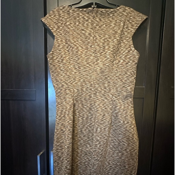 Calvin Klein dress, size 6, - Picture 2 of 4
